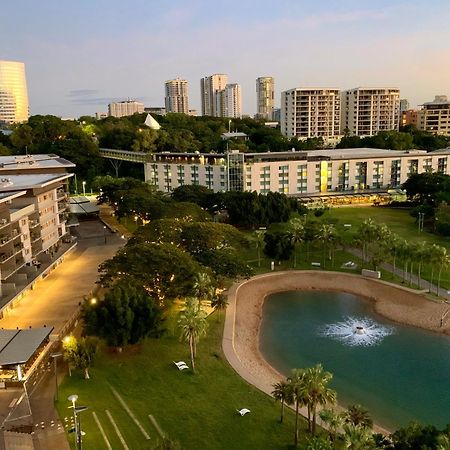 Serenity Splendour At Darwin Waterfront Apartment Exterior photo